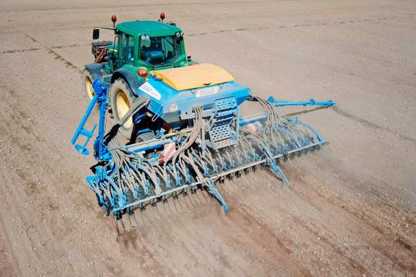 Siewnik pneumatyczny Monsun ME 600