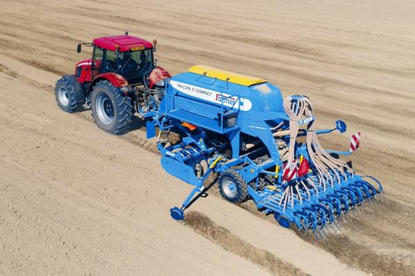 Kompaktowy siewnik Falcon 3 Compact