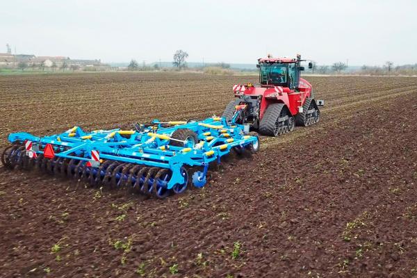 Kultywator głębosz Terrix Quatro 600 PS