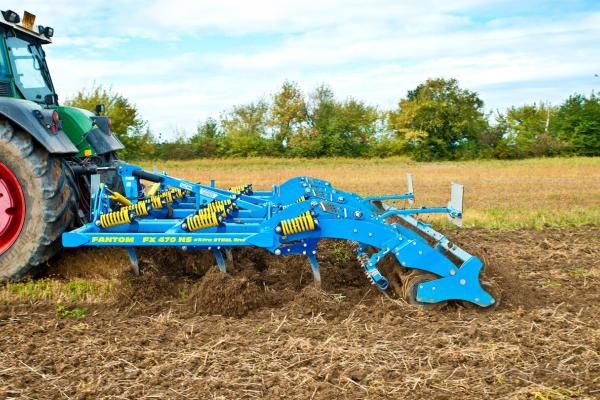 Spulchniacz Fantom 470 NS