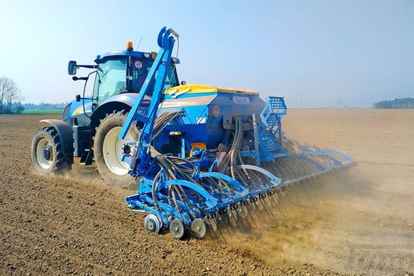 Siewnik pneumatyczny Monsun ME 600