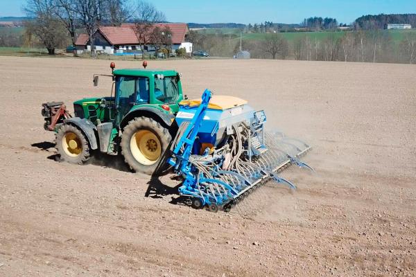 Siewnik pneumatyczny Monsun ME 600